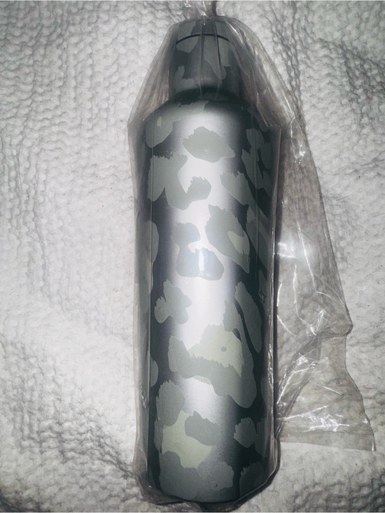 Other - Camo CORKCICLE/Canteen 16oz,Stainless Steel Water Bottle-Gray & Silver NWT